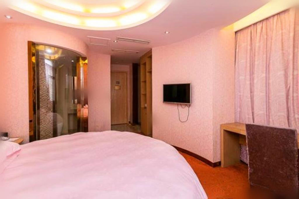 Jiadi Hotel Иу Екстериор снимка