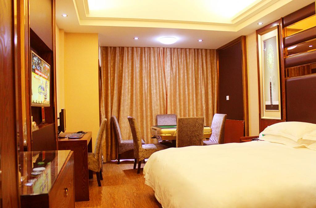 Jiadi Hotel Иу Екстериор снимка